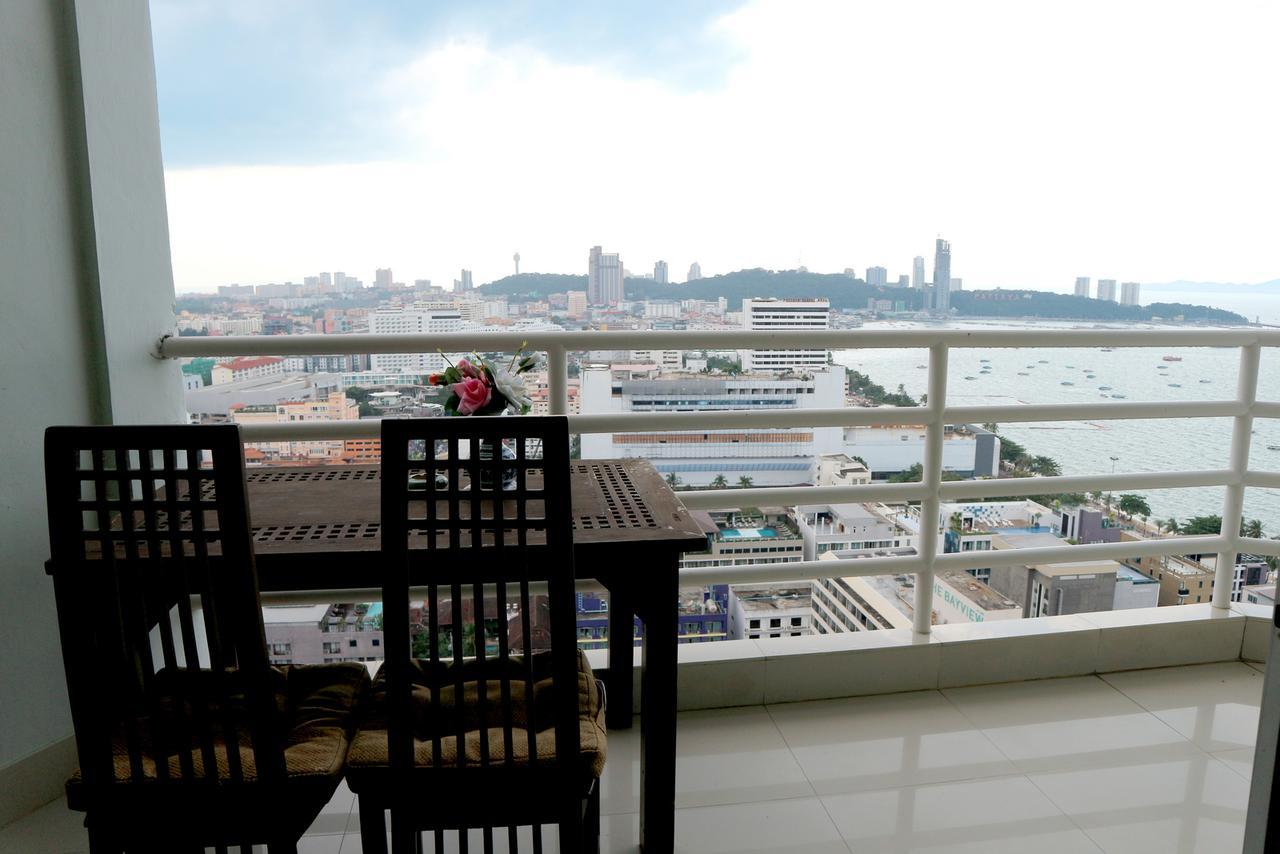View Talay 6 Suite Apartments Pattaya Exterior photo